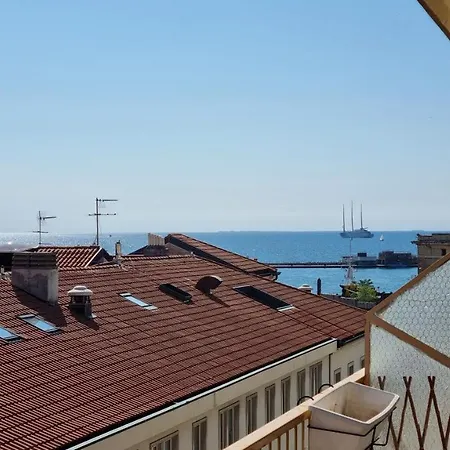 Lägenhet Milano Trieste